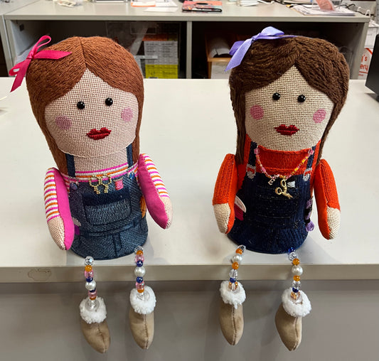 Bestie Stitching Girl