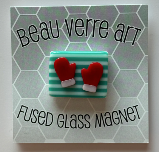 Mittens on Stripes Fused Glass Needleminder