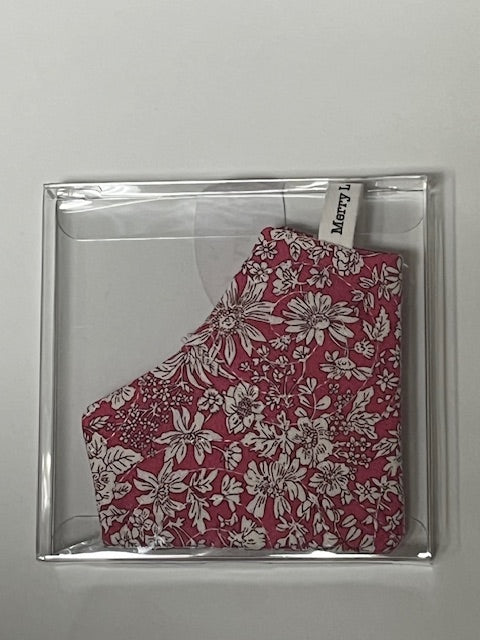 Merry L Needle Heart