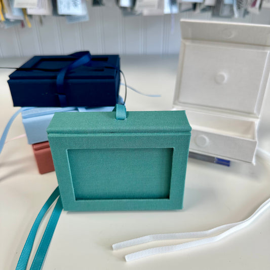 Self-Finishing Bag Charm/Trinket Box (Seafoam)