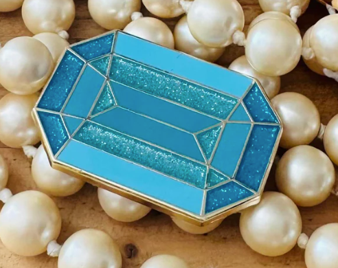 Roosevelt Inspired Aquamarine Needle Minder